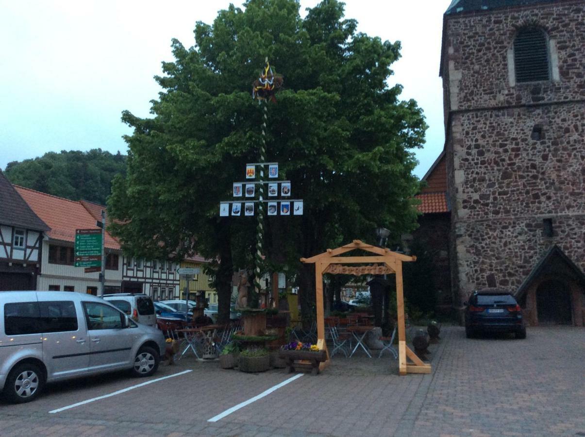 Hotel Ratskeller Neustadt エクステリア 写真